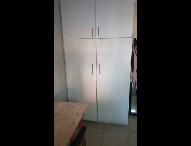 2 bed property to rent in LA COLLINE